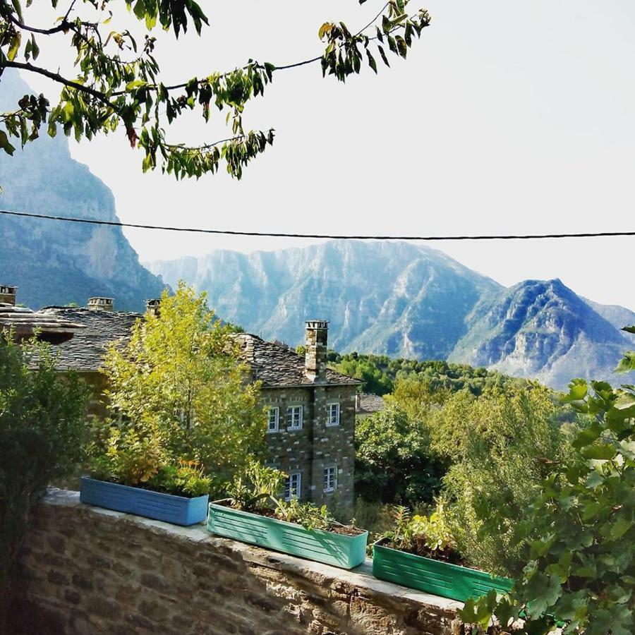 פאפיגקון Morfeas Guesthouse מראה חיצוני תמונה